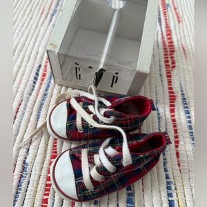 Vintage baby gap shoes